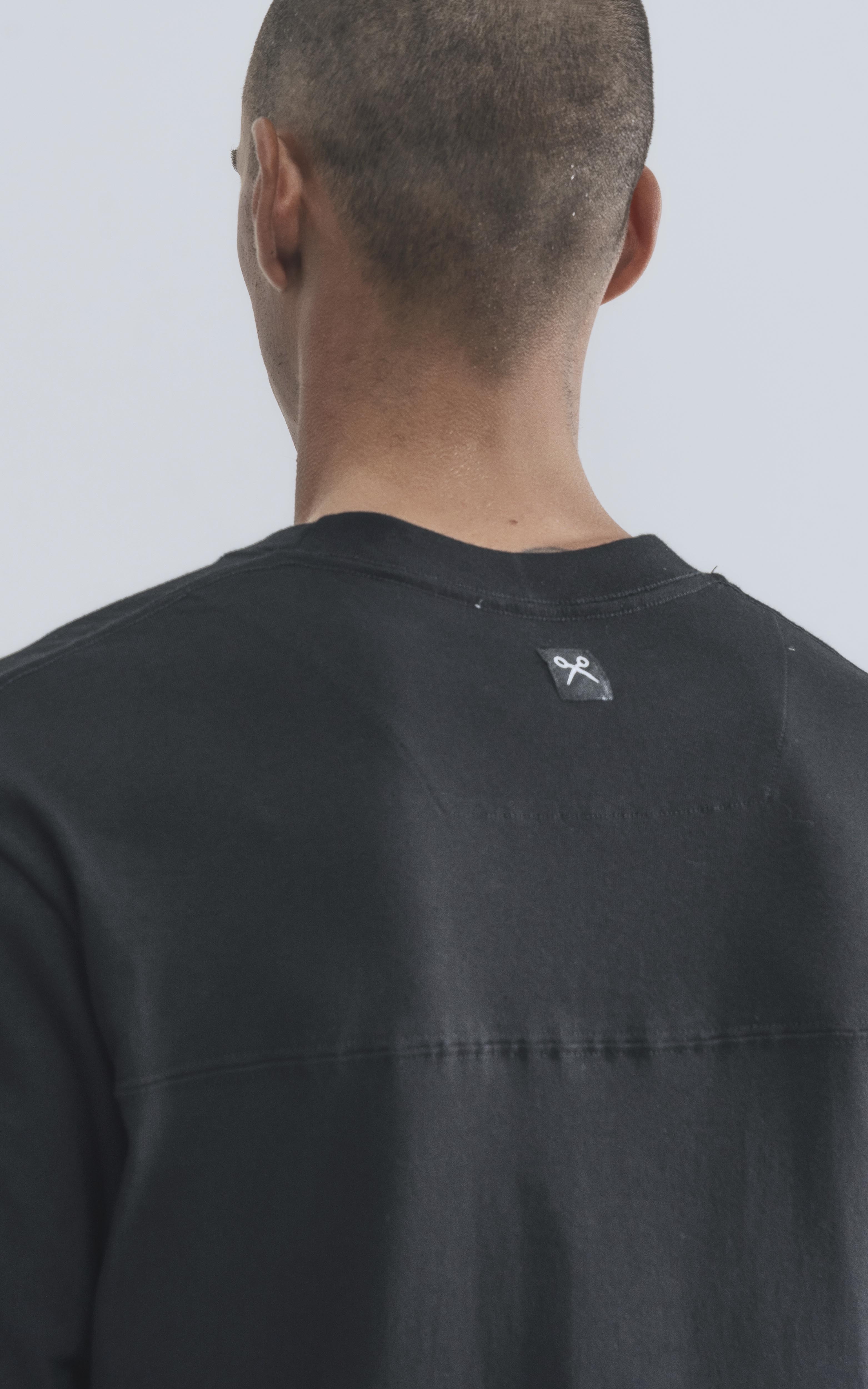 Remera B2Basic Premium [ Negro ]