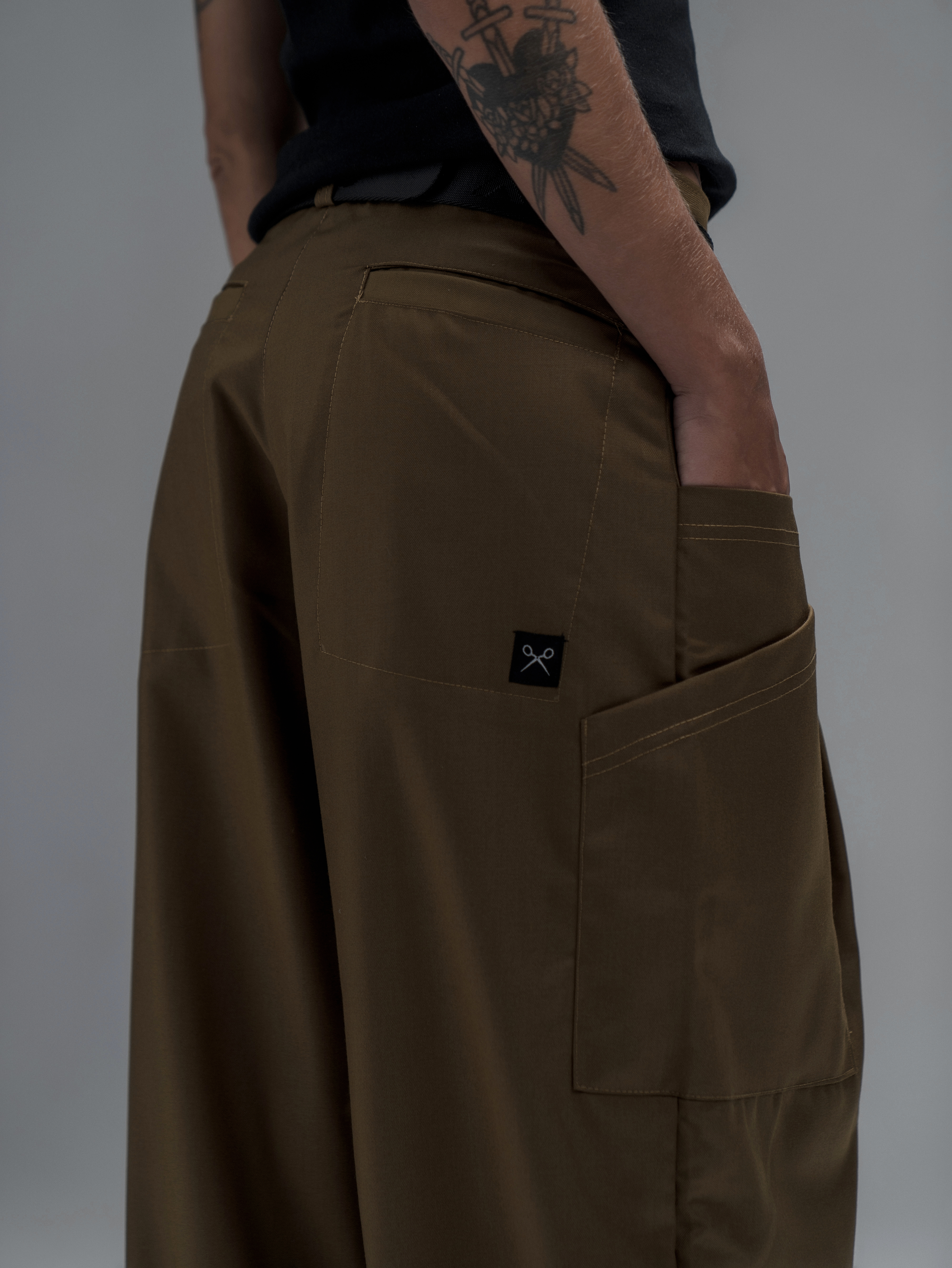 Pantalón Rector [ Oliva ]
