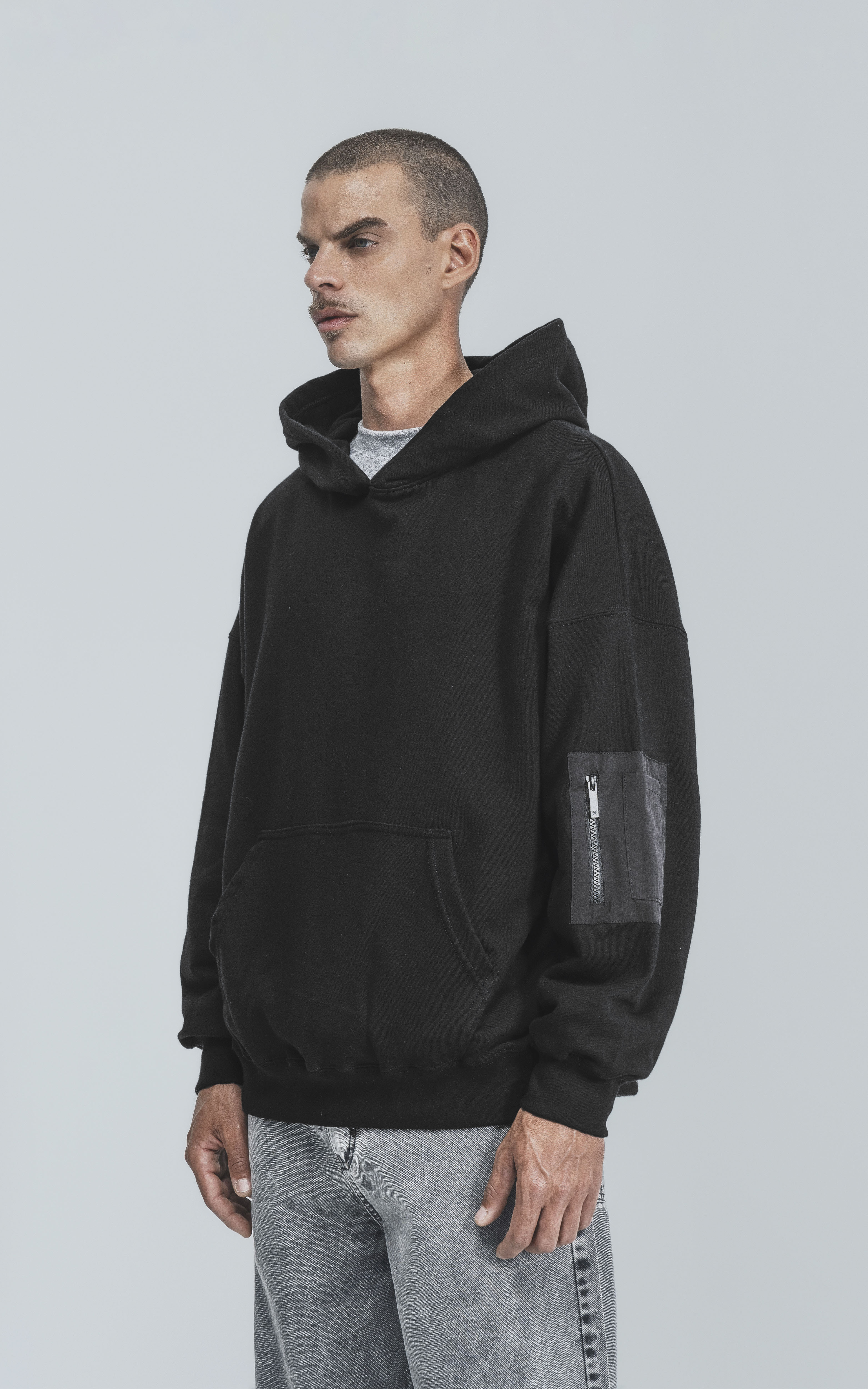 Hoodie Hunter [ Negro ]
