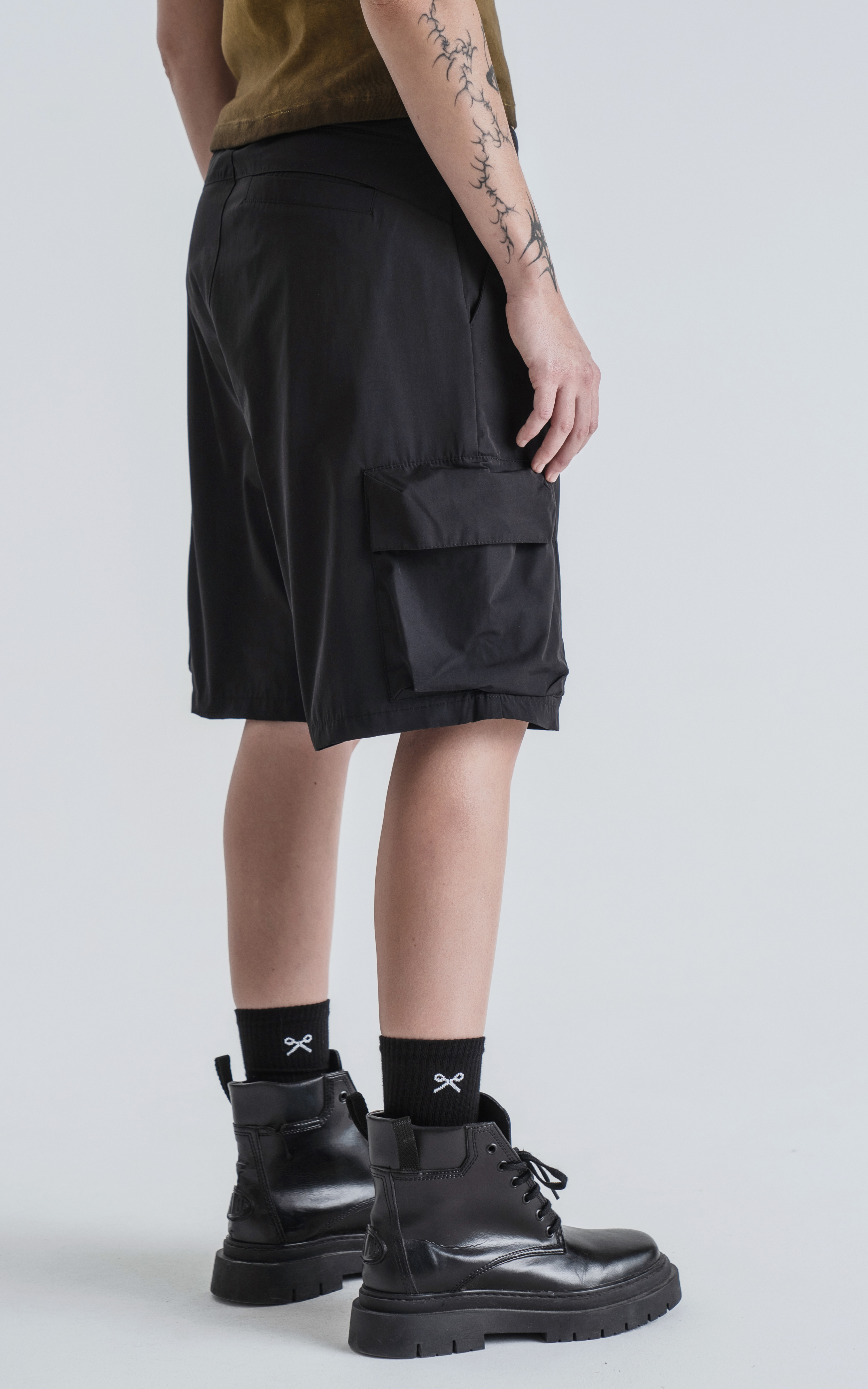 Bermuda Sam [ Negro ]