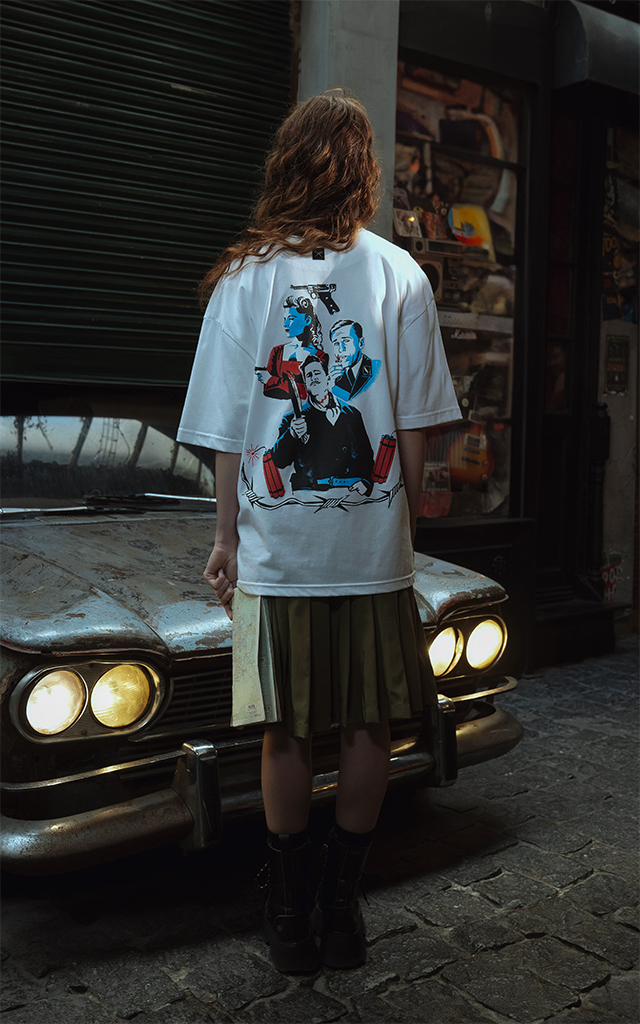 Remera Bastardos  [ Blanco ]